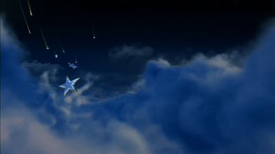 薄明かりの空を，雲をぬって飛んでくる流れ星